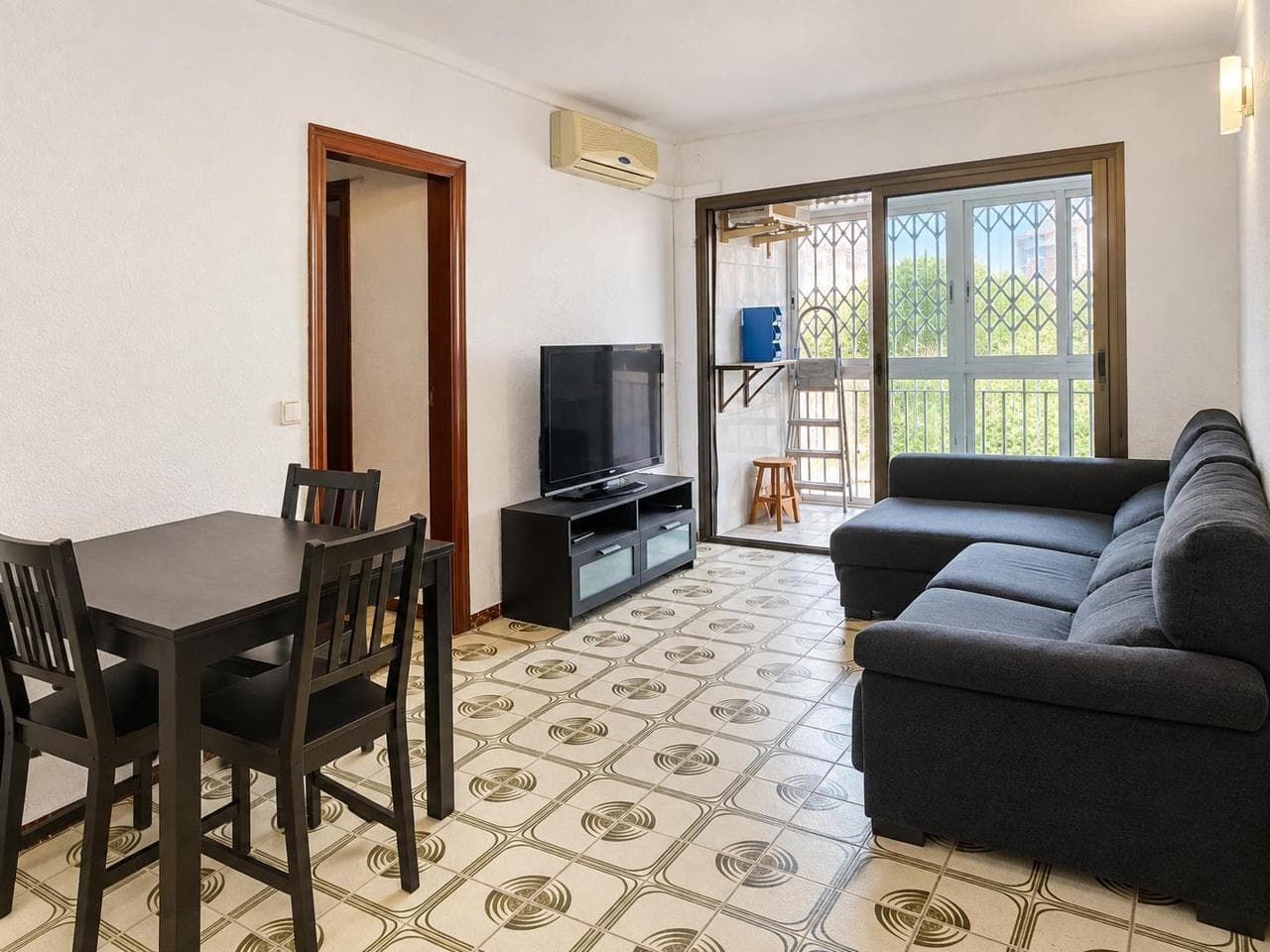 Piso de 3 habitaciones en Les Oliveres