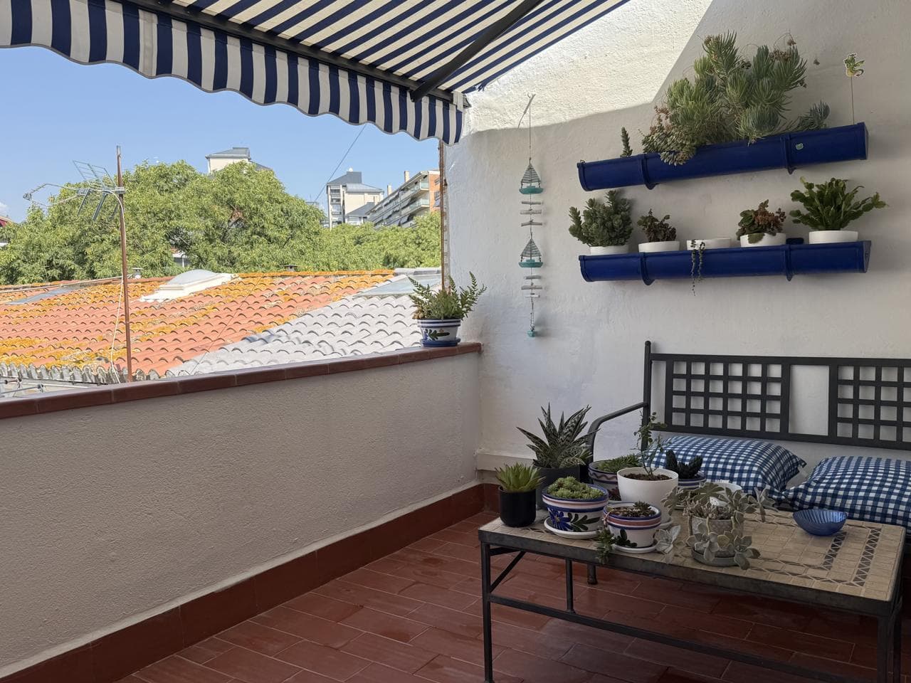 Piso con terraza en el centro de Badalona